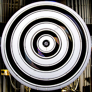 bottom profile of a thruster
